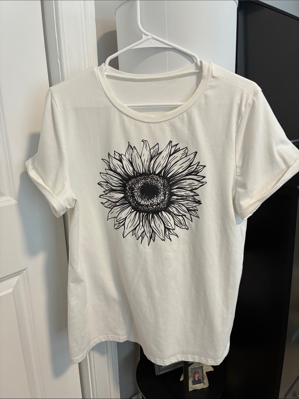 Sunflower Graphic Tee - White Floral Print